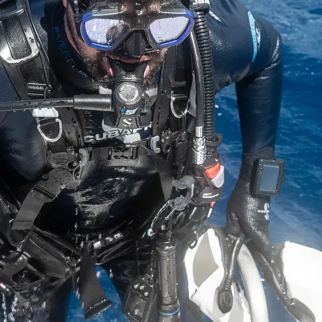 D-Flex Dive Glove & D-Mask