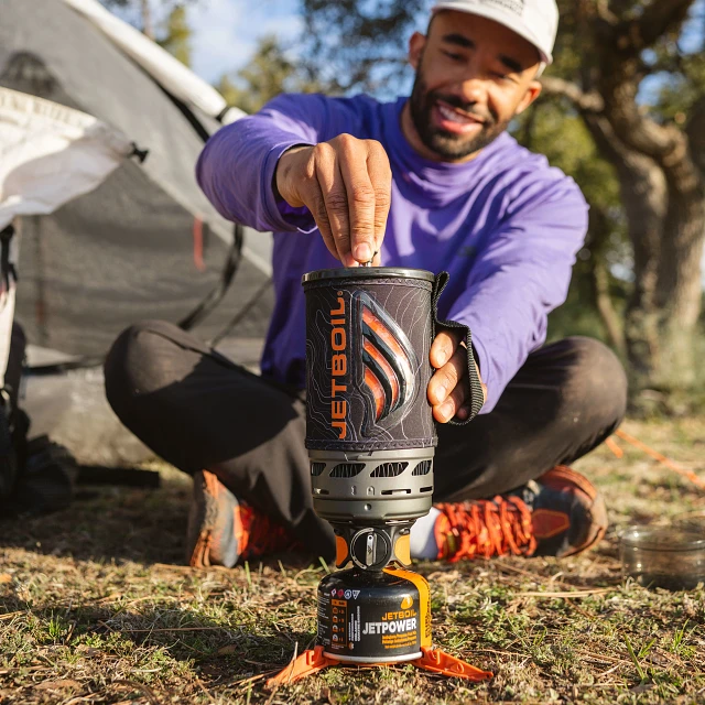 Using easy to use coffee press in the Jetboil Flash 1.0L Java Cooking System Stove