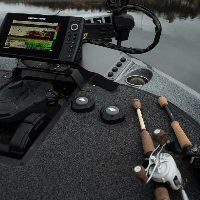 Raptor and Talon Wireless Stomp Switch Mounted on deck of Bass Boat