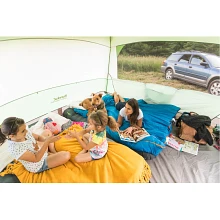 Family inside Desert Canyon 6 tent