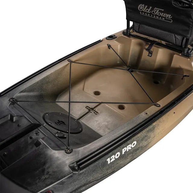 Large stern tankwell with access hatch on Old Town Sportsman 120 Pro