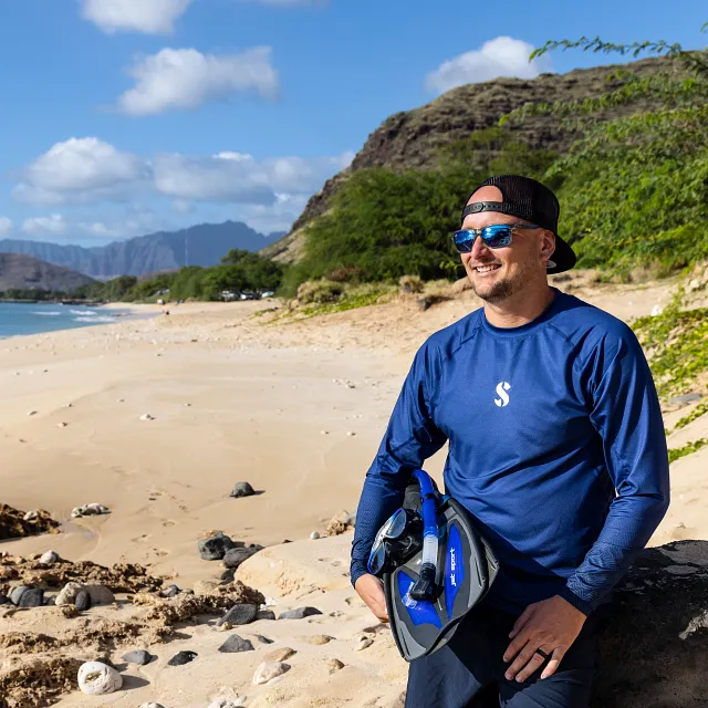 UPF 50 T-Flex Loose-Fit Rash Guard, Long Sleeve, Men, Marine